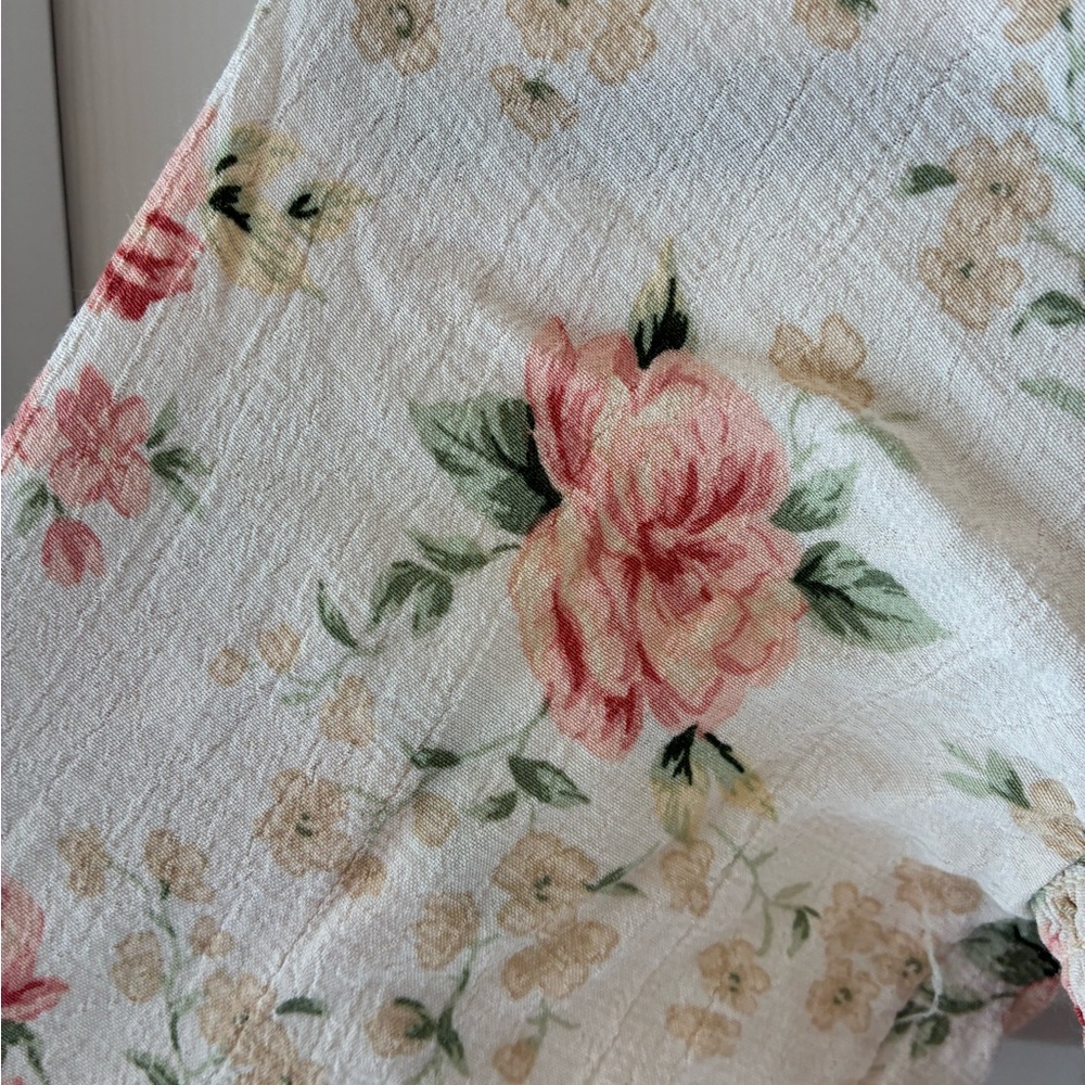 America Eagle Cropped Cream Floral Long Sleeve Top XS - Picture 6 of 6